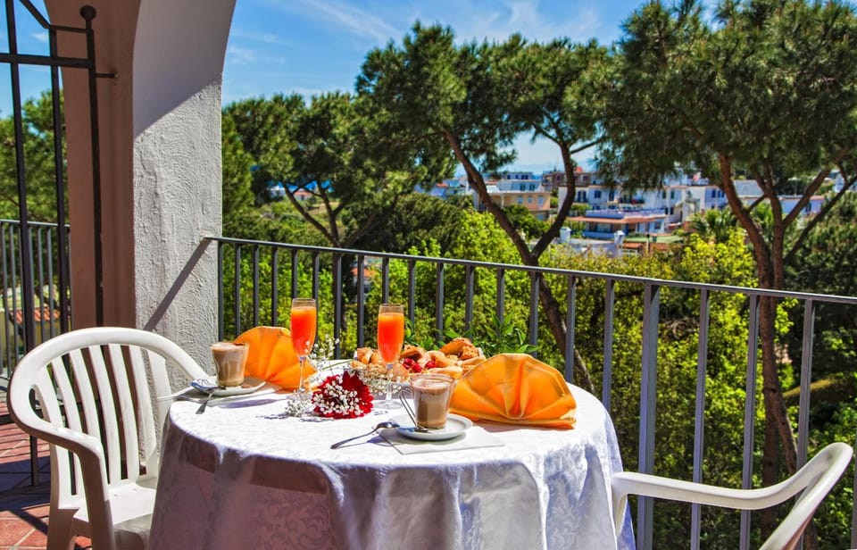 Hotel San Valentino Terme Hotel in Ischia