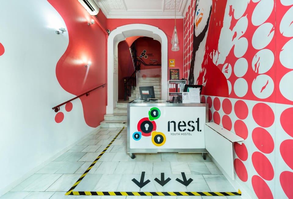 Red Nest Hostel Hostel in Valencia
