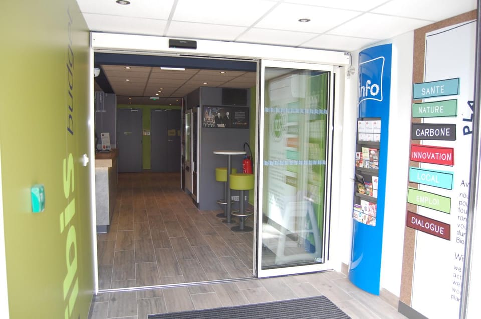 ibis budget Marseille Vitrolles Hotel in Provence-Alpes-Côte d'Azur