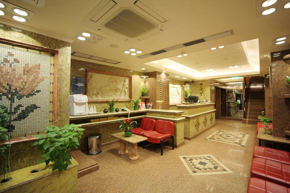 Noufara Hotel in Pireas