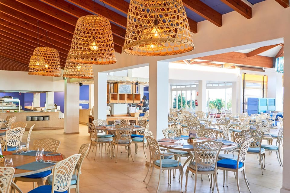 Seaclub Mediterranean Resort Apartment hotel in Raiguer