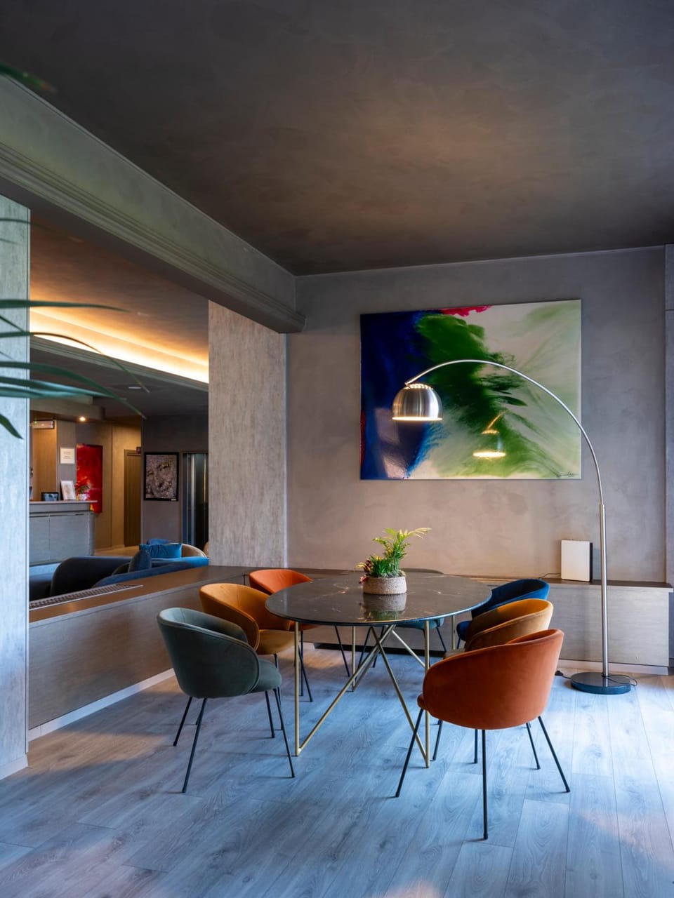 Shared lounge/TV area