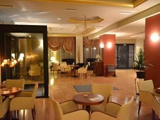 Queens Leriotis Hotel Hotel in Pireas