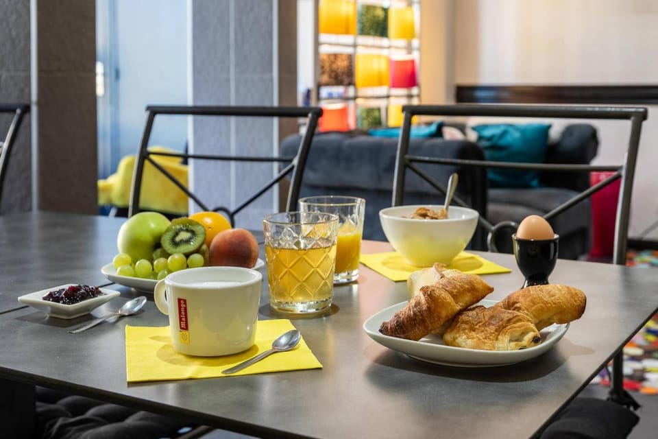 Hotel Le Mistral Hotel in Marseille