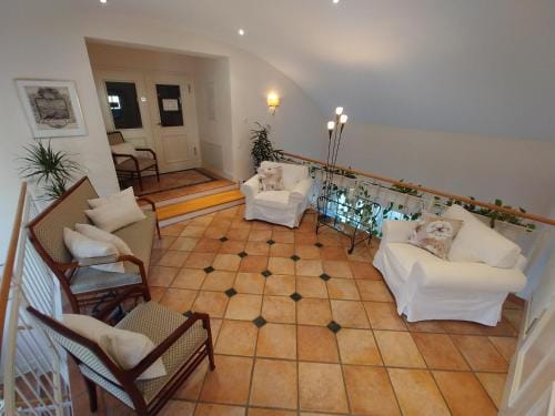 Wein- und Landhaus S A Prum Hotel in Graach an der Mosel
