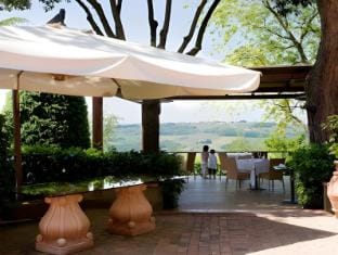 Villa I Barronci Resort & Spa Hotel in San Casciano Val Pesa