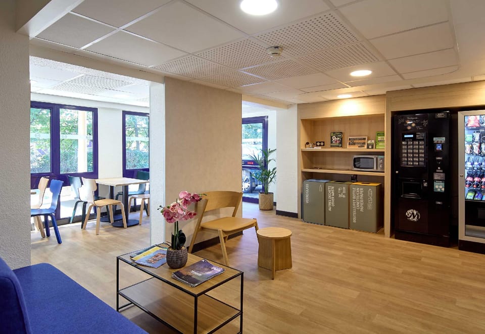 B&B HOTEL Viry-Châtillon Hotel in Île-de-France