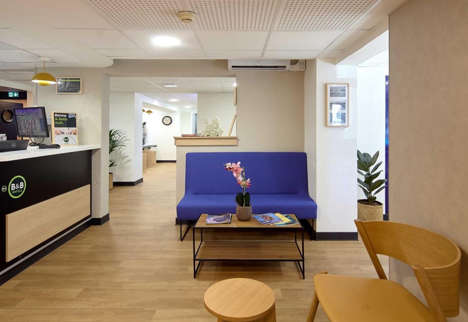 B&B HOTEL Viry-Châtillon Hotel in Île-de-France