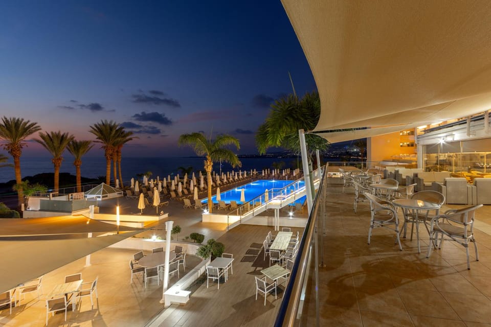 Queens Bay Hotel Hotel in Paphos District