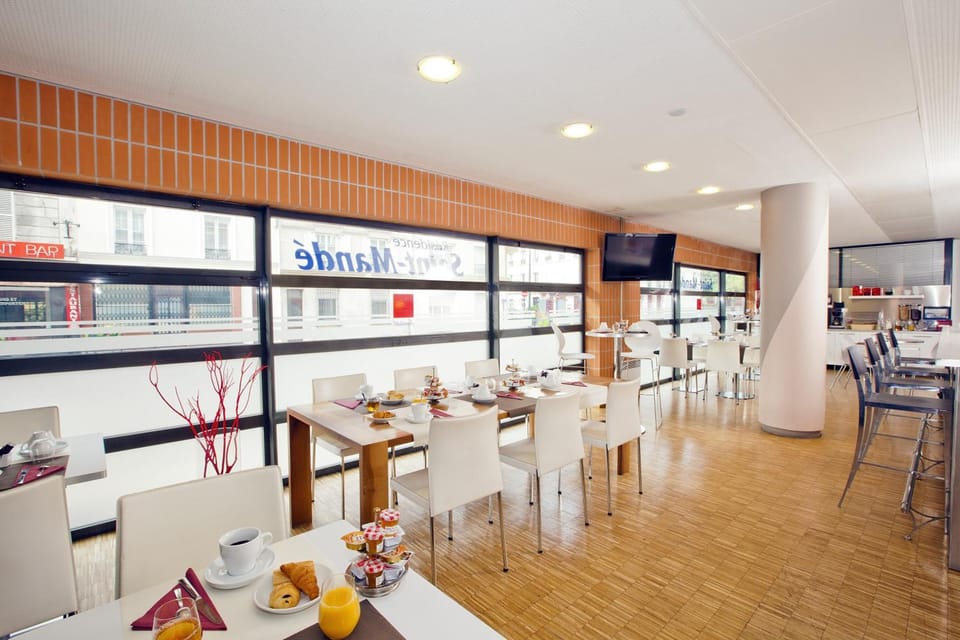 Sejours and Affaires Montreuil Saint Mande Apartment hotel in Paris