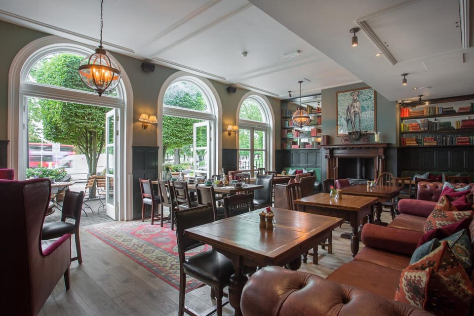 Coach & Horses Hotel Hotel in Brentford