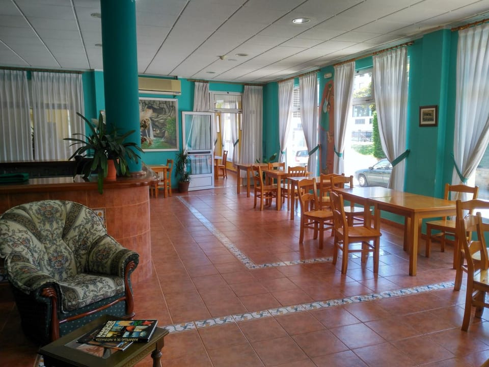 Bar/lounge
