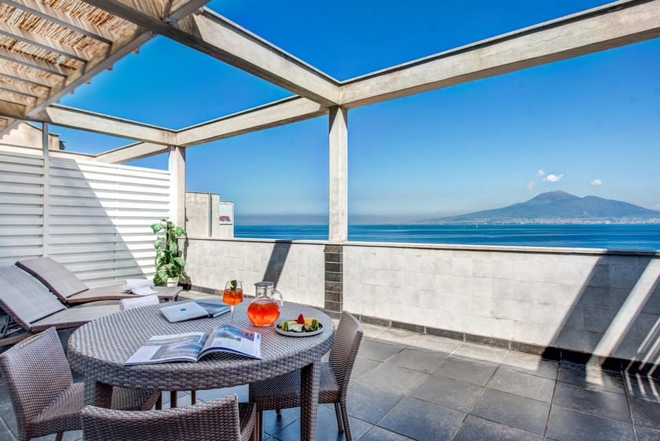 Towers Hotel Stabiae Sorrento Coast Hotel in Castellammare di Stabia