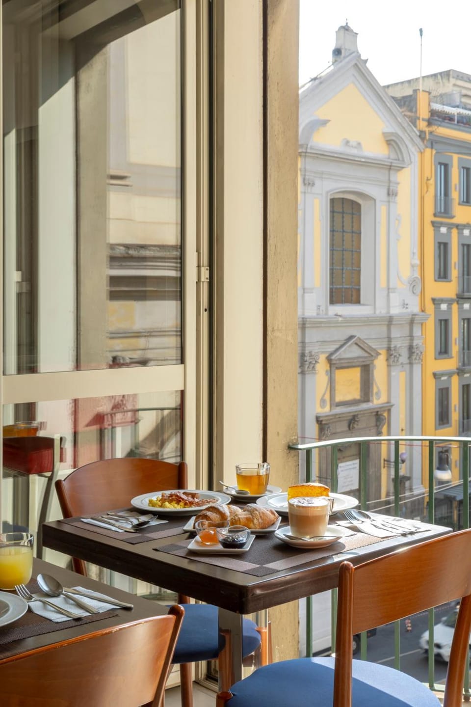 Hotel Napolit'amo Hotel in Naples
