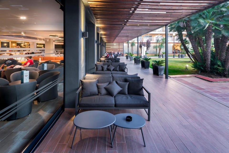 Hotel President Hotel in Calella