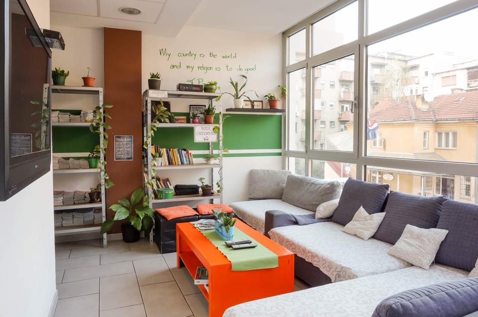 Shared lounge/TV area