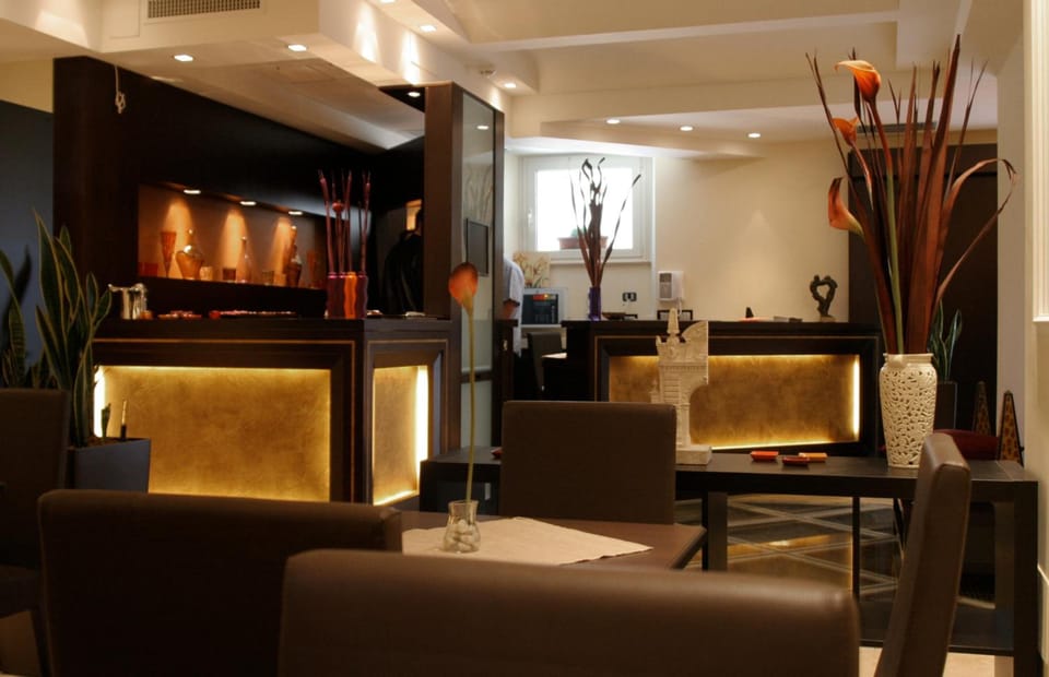 Bar/lounge
