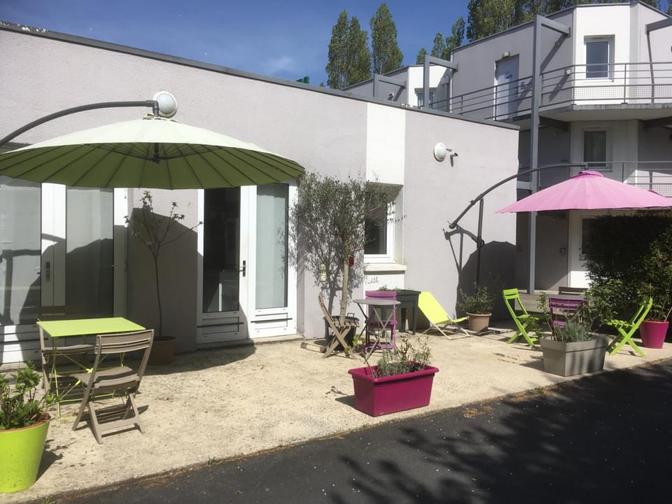 B Hotel Caen Mondeville Hotel in Normandy