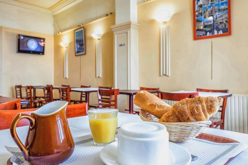 Hotel Saint Maurice Hotel in Lille