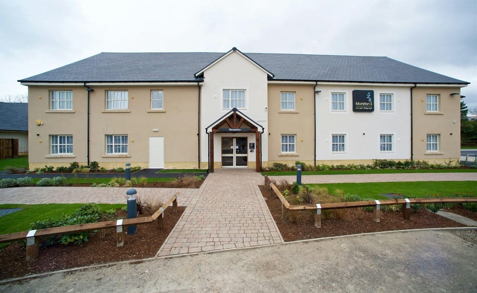 Chain Runner by Marston's Inns Hotel in Livingston