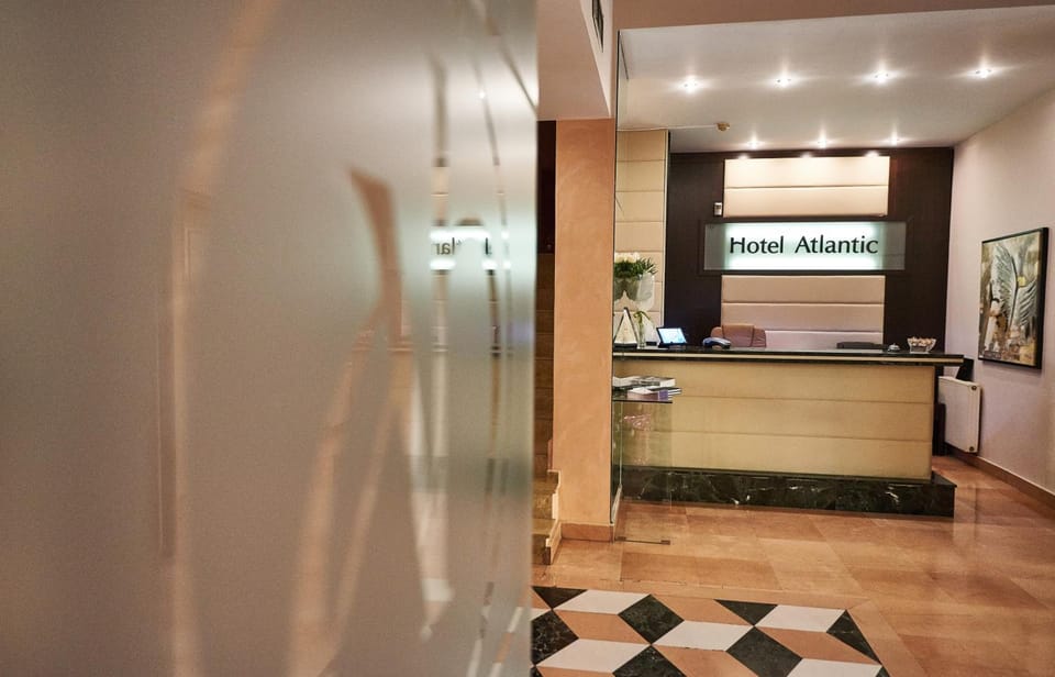 Atlantic Hotel Hotel in Kallithea