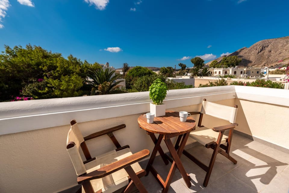 Stelios Place Apartment hotel in Perissa