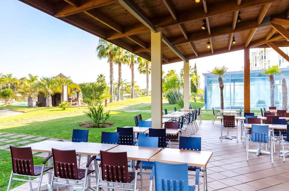 Yellow Alvor Garden - All Inclusive Hotel in Alvor