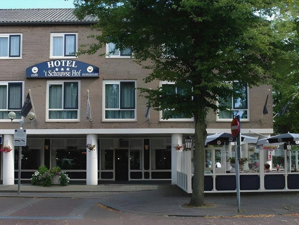 Hotel Restaurant de Jonge Heertjes Hotel in South Holland (province)