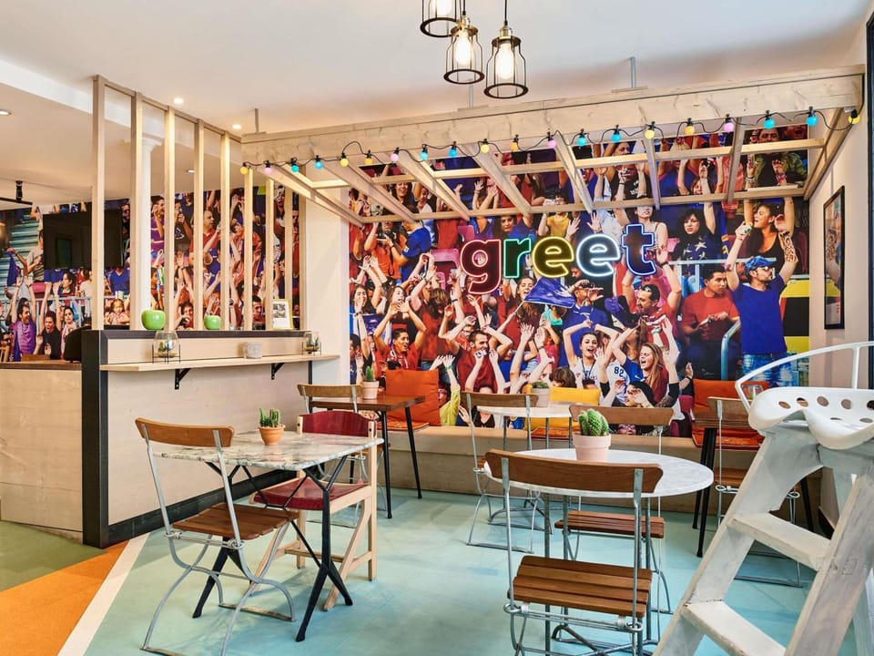 Bar/lounge
