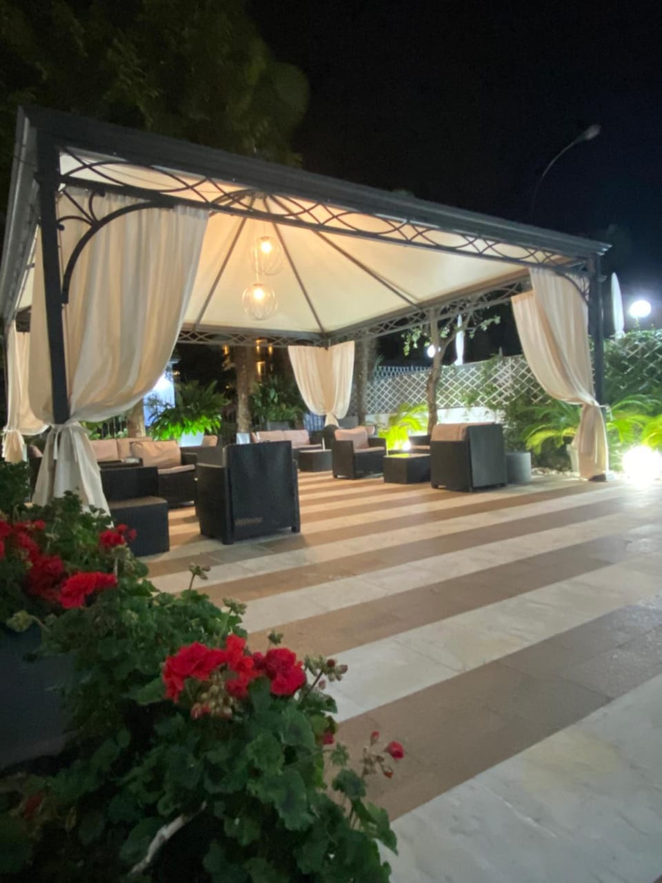 Hotel La Perla Hotel in Riva del Garda