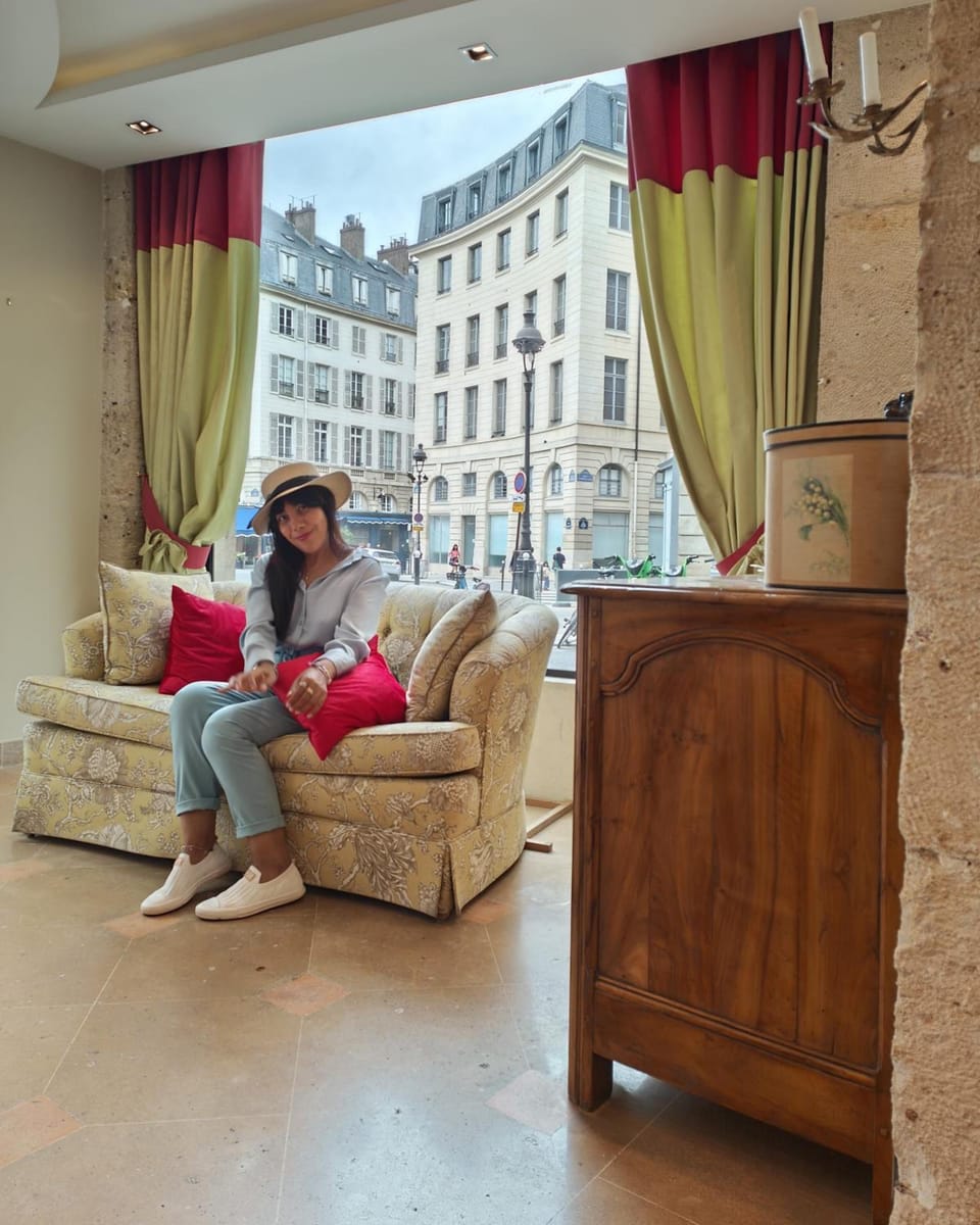 Le Relais Medicis Hotel in Paris