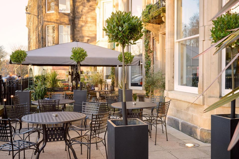 Black Ivy Hotel in Edinburgh