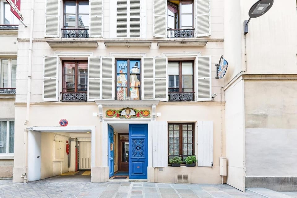 Hotel de Nesle Hotel in Paris
