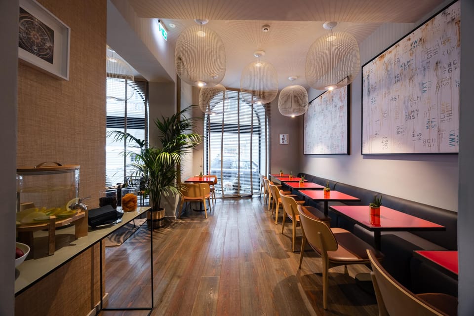Bar/lounge
