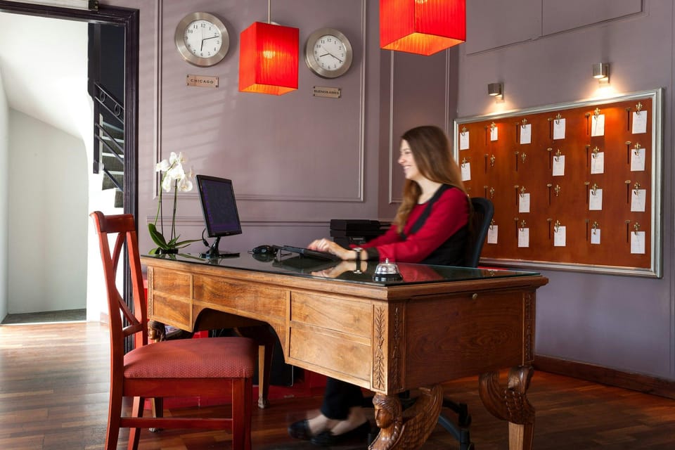 Eiffel Villa Garibaldi Hotel in Paris