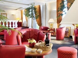 Escale Oceania Orleans Hotel in Orléans