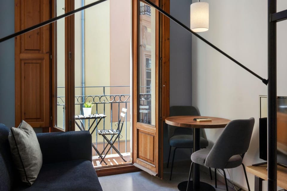 Welcomer Apartments Valencia Hotel in Valencia