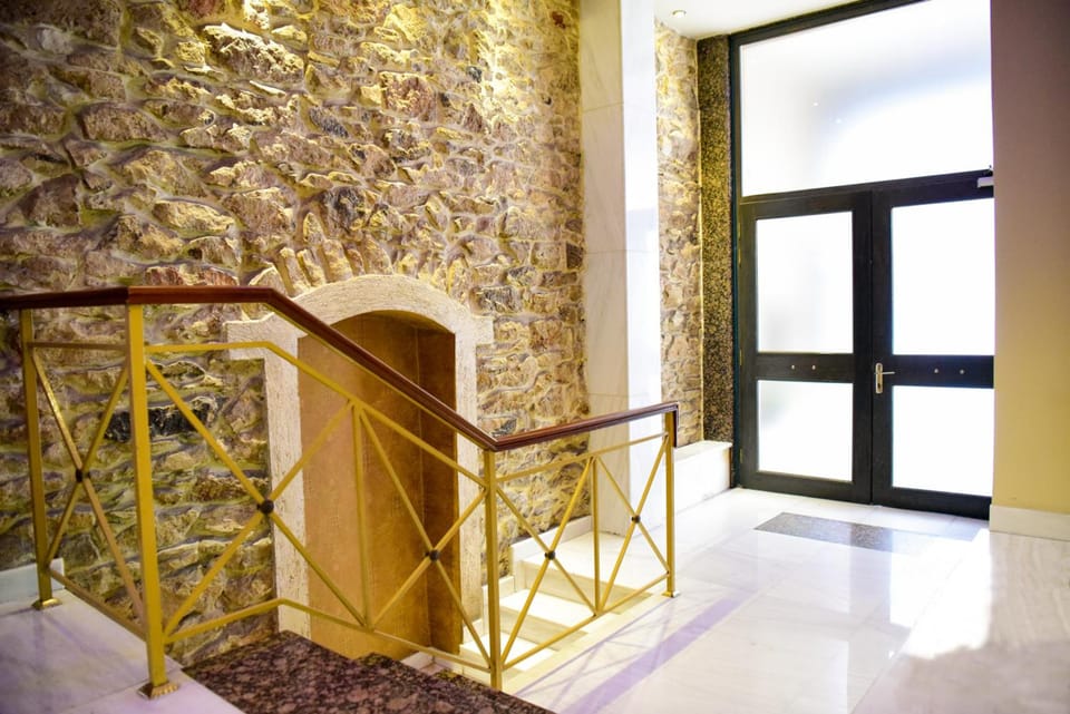 Eva Hotel Piraeus Hotel in Pireas