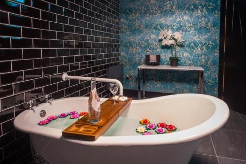 Holyrood Hotel - Leisure Centre & Escape Spa Hotel in County Donegal