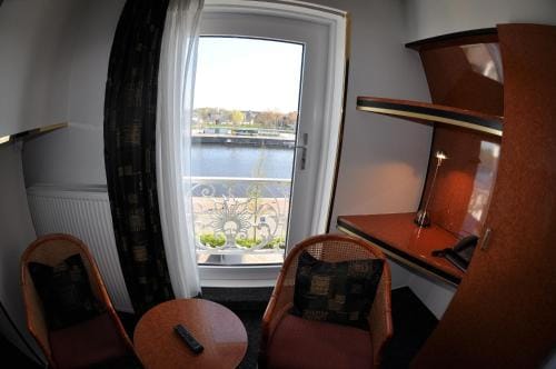 Hotel Le Beau Rivage Hotel in Middelburg