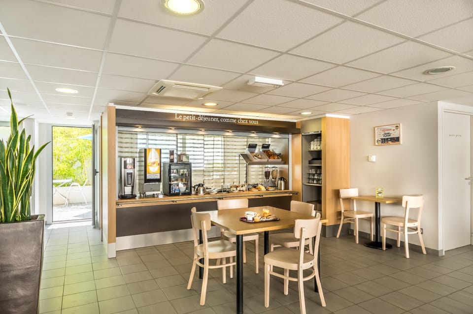 B&B Hotel Cannes La Bocca Plage Hotel in Cannes