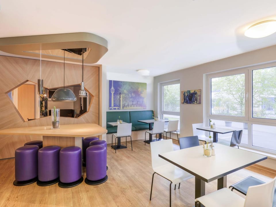 B&B HOTEL Stuttgart-Vaihingen Hotel in Stuttgart