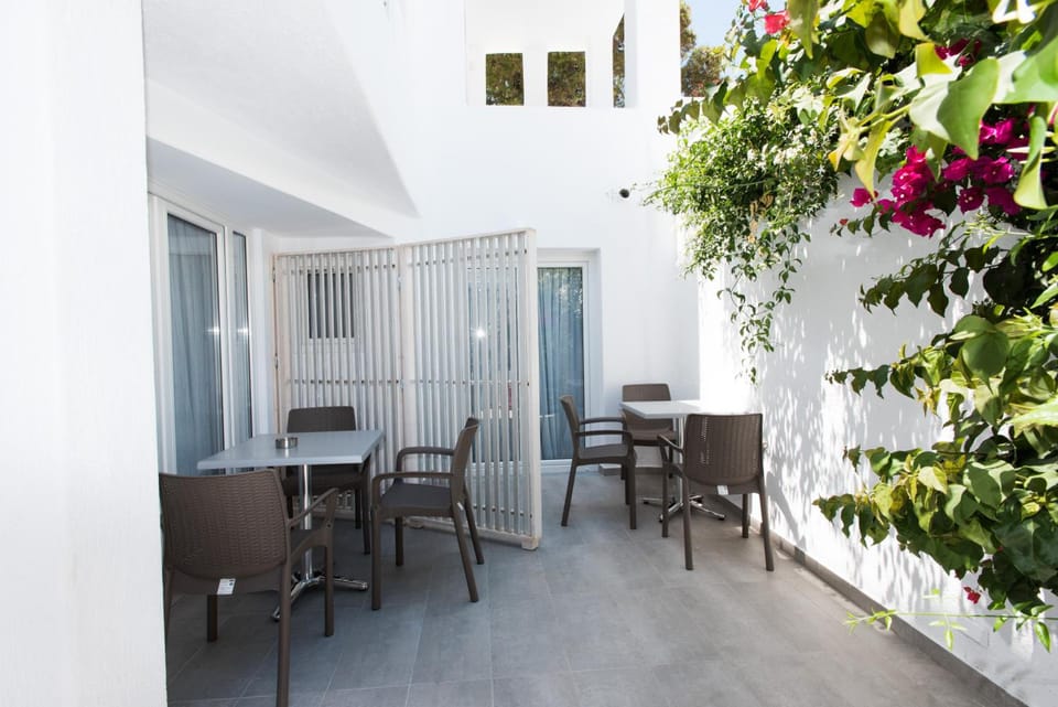 Mina Studios Apartment hotel in Mykonos, Mikonos 846 00, Greece