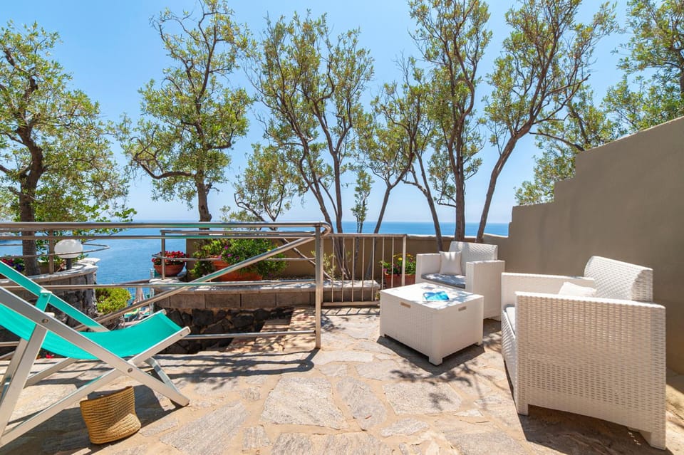 Punta Chiarito Resort Hotel in Campania