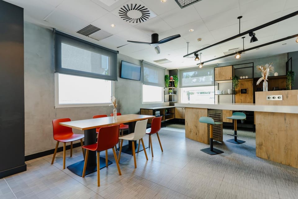 Bar/lounge