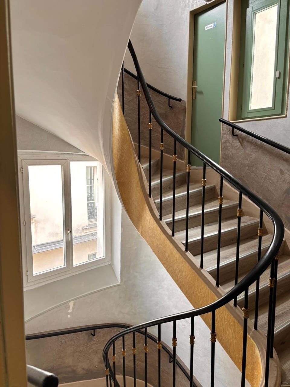 Hotel Des Fontaines Hotel in Paris
