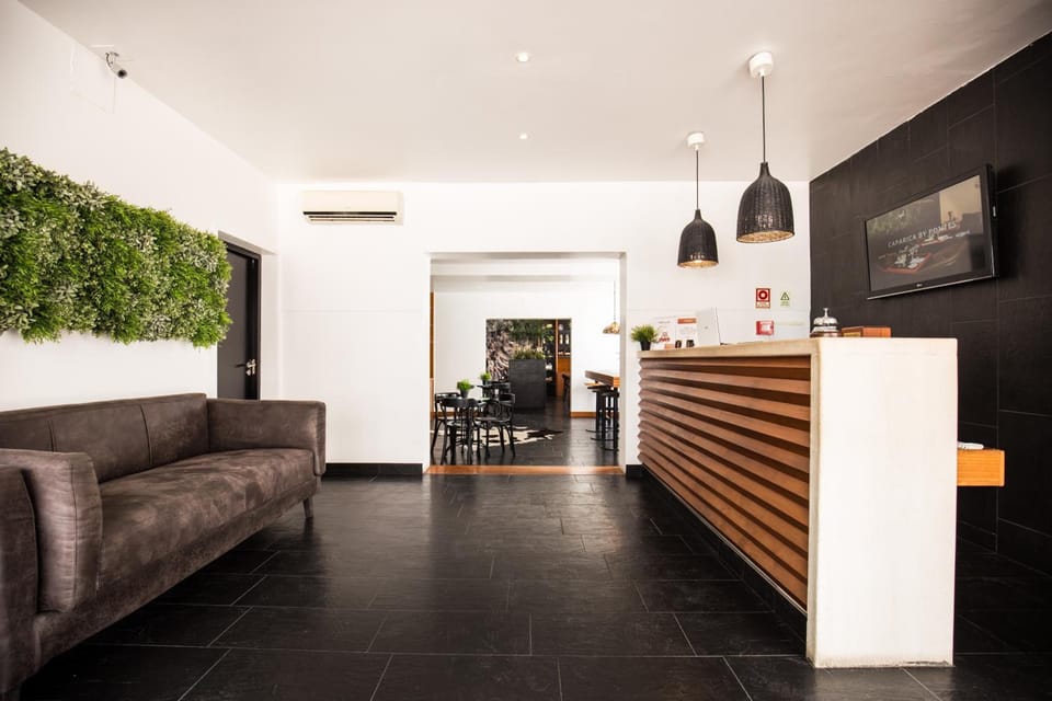 Residencial Mar e Sol Hotel in Costa da Caparica