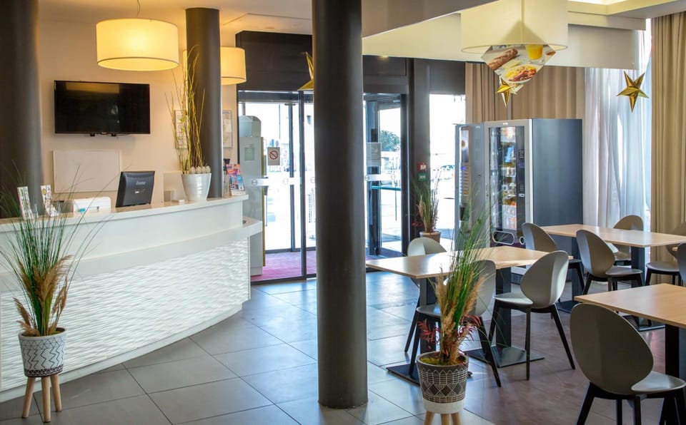 B&B HOTEL Marseille Centre La Timone Hotel in Marseille