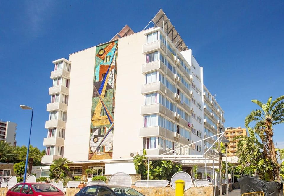 Magic Villa de Benidorm - Ultra All Inclusive Hotel in Benidorm