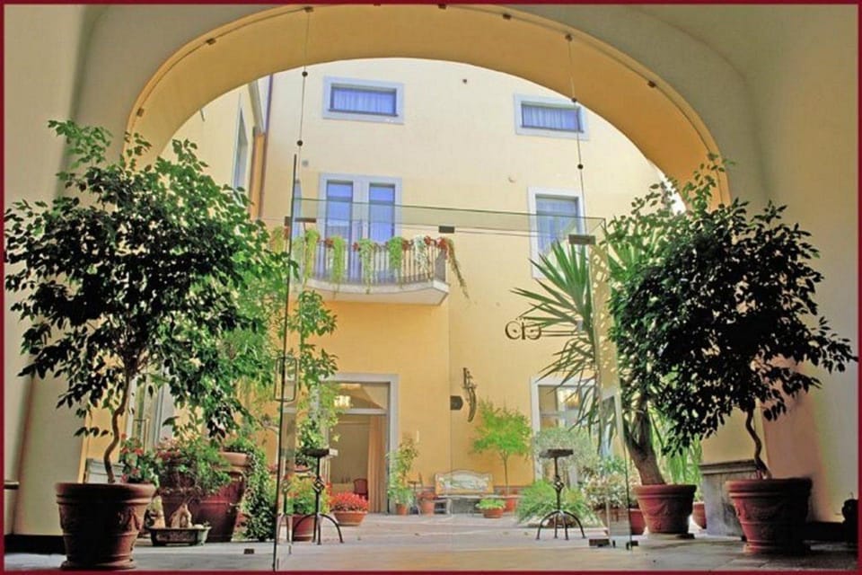 Le Cheminee Business Hotel Napoli Hotel in Naples
